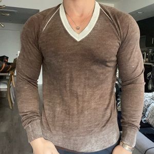 Prada beautiful v neck for cheap